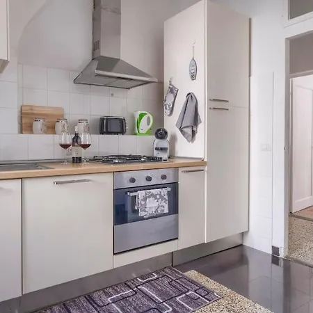Apartment Nel Cuore Di + Wifi+aria Condizionata +netflix